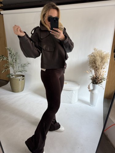 Krivák kožený-hnedý