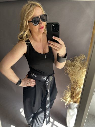 Tielko-široká ramienka-čierne