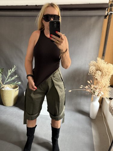 Tielko Mojo-čierné