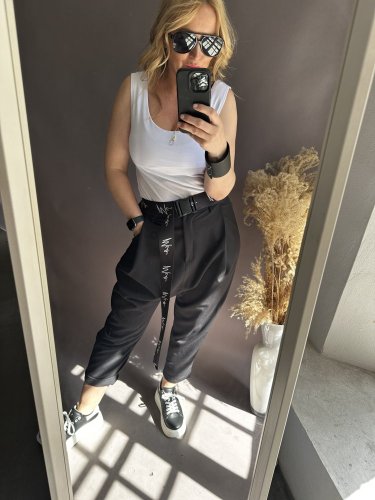 Tielko-široká ramienka-bielé