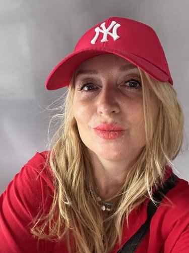 Šiltovka N-jahodová