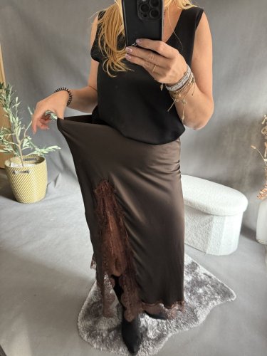 Sukně krajka-hnědá