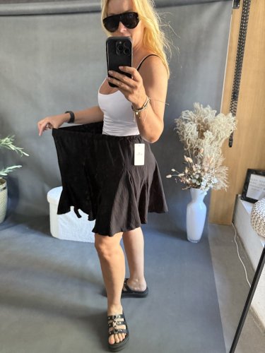 Sukňa kolová-čierná