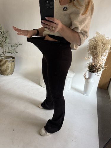 Legíny do zvonu Luxury-čierné