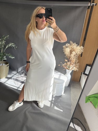 Šaty Basic dlouhé-bílé neprůhledné