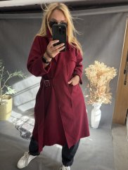 Kabát Sun s páskem-vínový