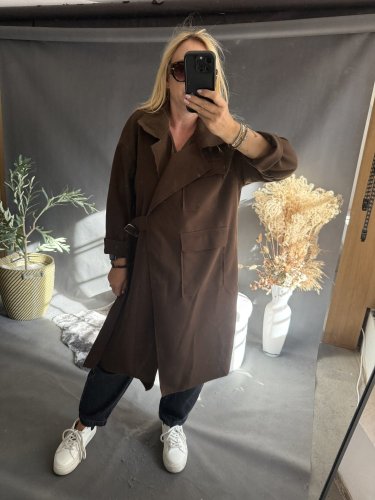 Kabát Sun s páskem-hnědý