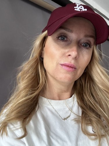 Šiltovka LA-bordeaux