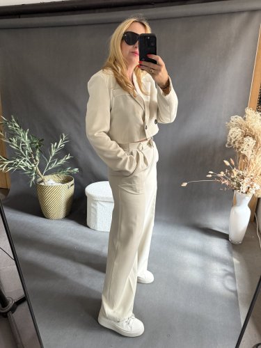 Kostýmček Adela-béžový