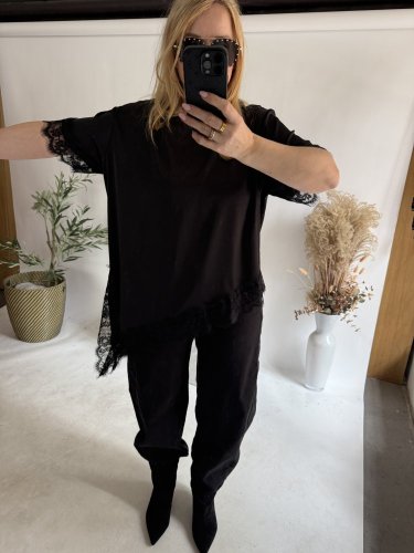 Tričko s čipkou-čierná