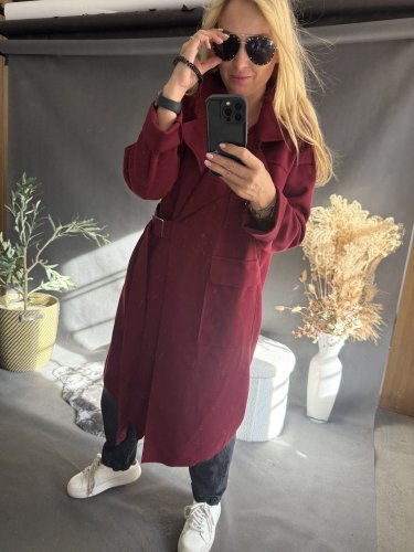 Kabát Sun s páskem-vínový