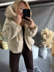 Bunda Chic Lady