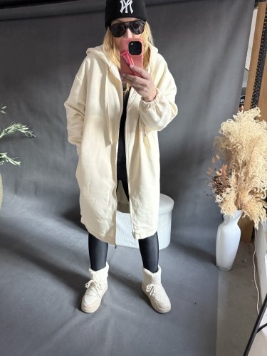 Dlouhá mikina Everyone-krémová