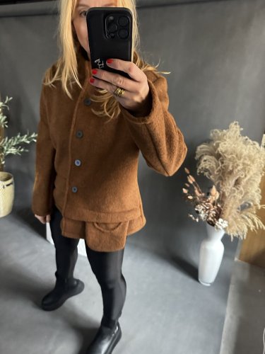 Kabátek s  kapsou SUN hnědý