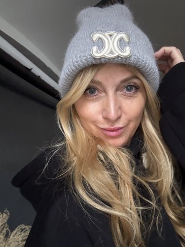 Čepice Chantal-šedá