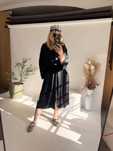 Košeľové šaty viskoza-čierné